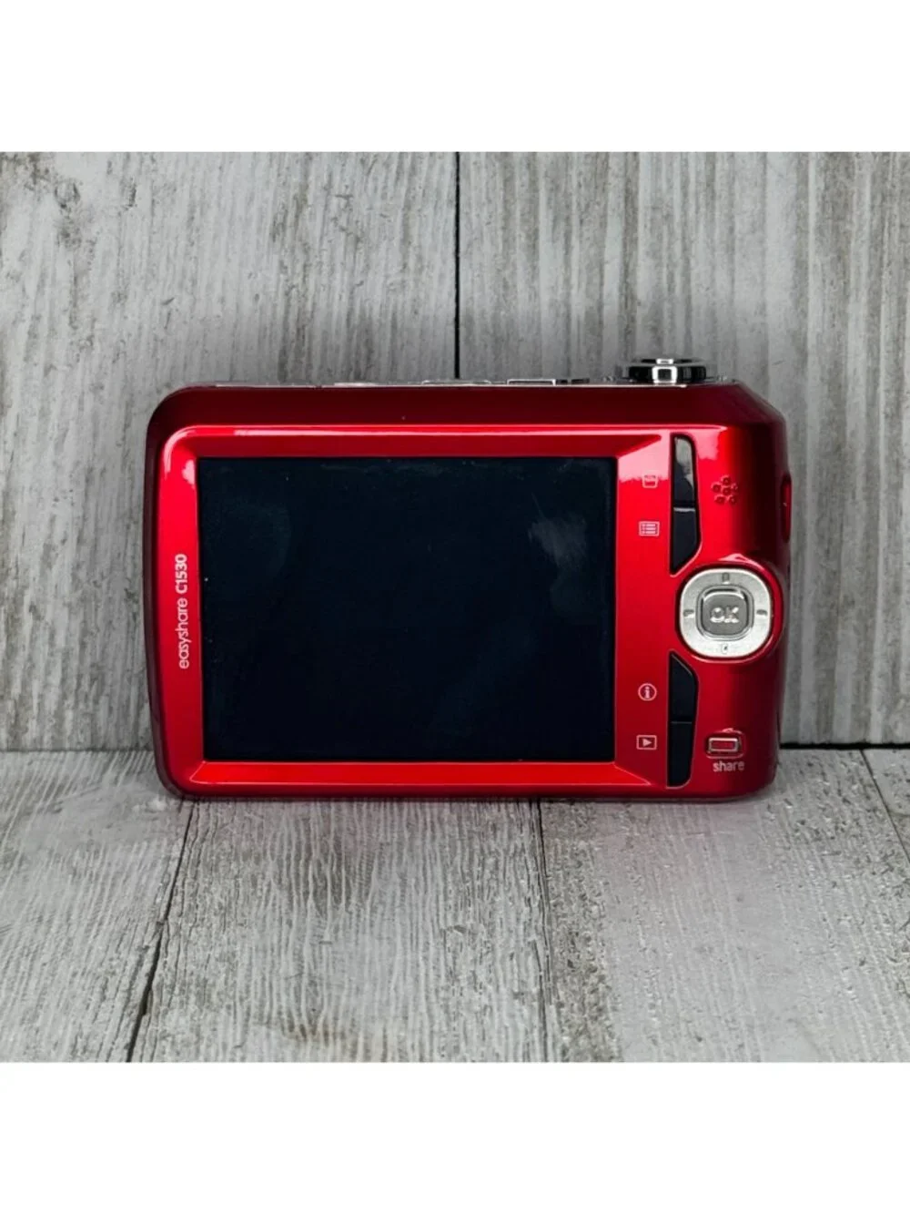 Vintage Kodak EasyShare C1530 Red 14MP Digital Camera with 3x Optical Zoom